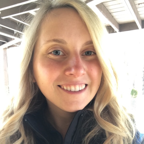 Meet your Posher, Diana - Picture 1 of 4